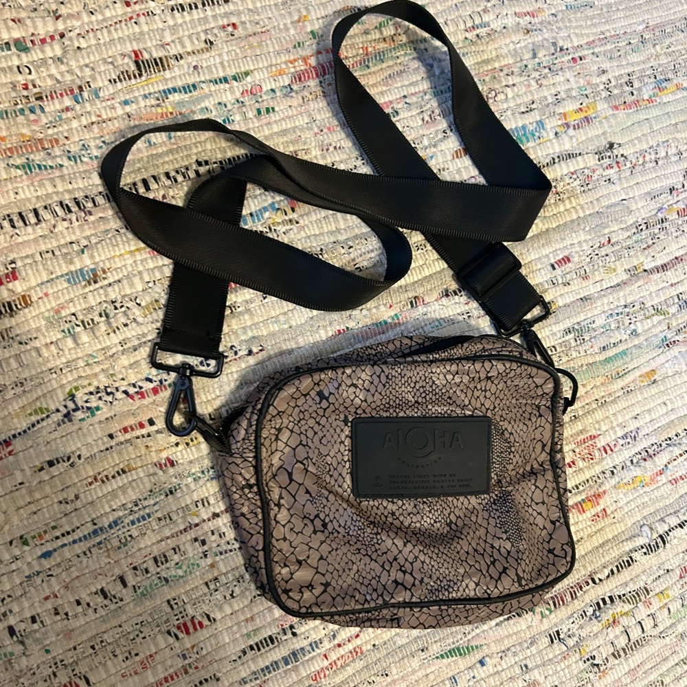 Aloha Crossbody Bag with Black Strap